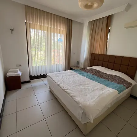Derya Apartamento *